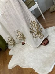 NAKIŞLI EKRU MAKSİ PAMUK KETEN ELBİSE
