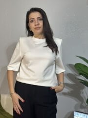 Vatkalı Bisiklet Yaka Beyaz T-Shirt