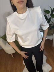 Vatkalı Bisiklet Yaka Beyaz T-Shirt