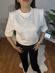 Vatkalı Bisiklet Yaka Beyaz T-Shirt
