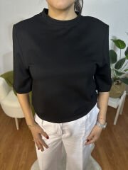 Vatkalı Bisiklet Yaka Siyah T-Shirt