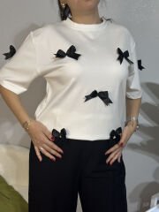 Briella Fiyonklu Ekru T-Shirt